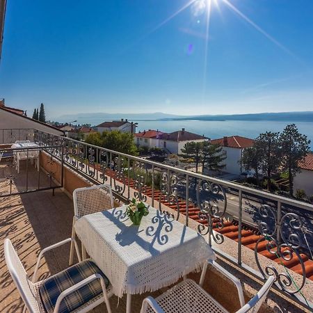 Apartman Ellen 3 Crikvenica Kültér fotó