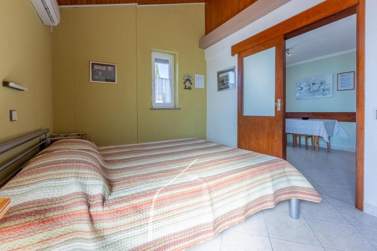 Apartman Ellen 3 Crikvenica Kültér fotó